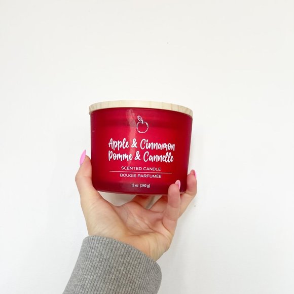 ✨ Apple & Cinnamon Double Wick Candle - Picture 1 of 2